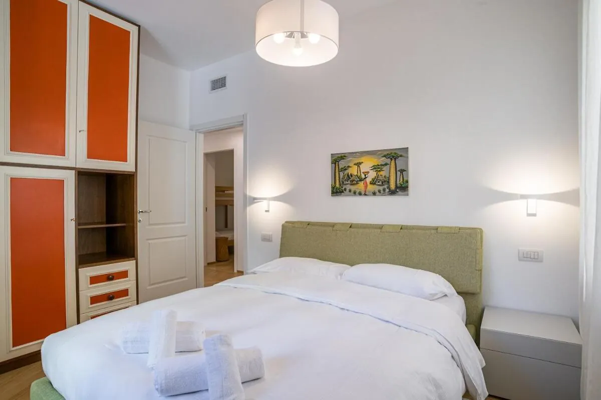 Central Cernobbio - Modern Apartment איטליה