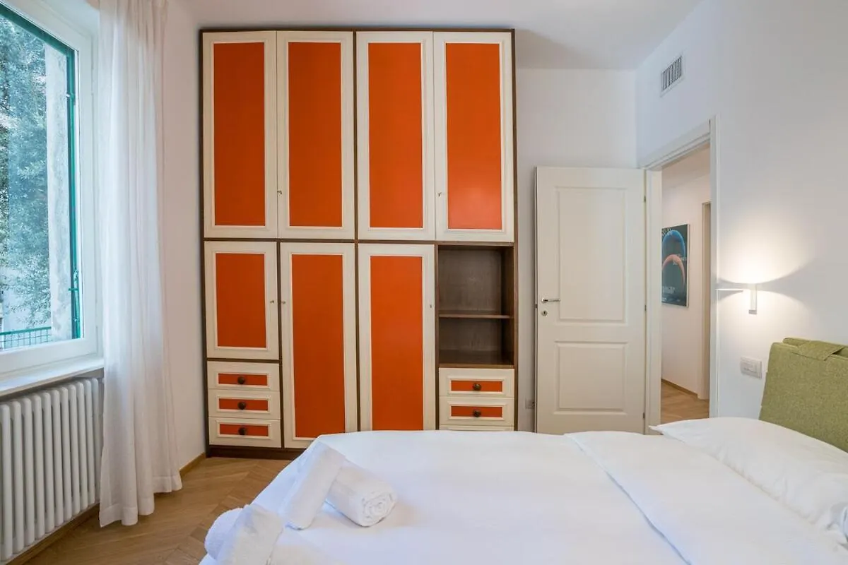 Central Cernobbio - Modern Apartment
