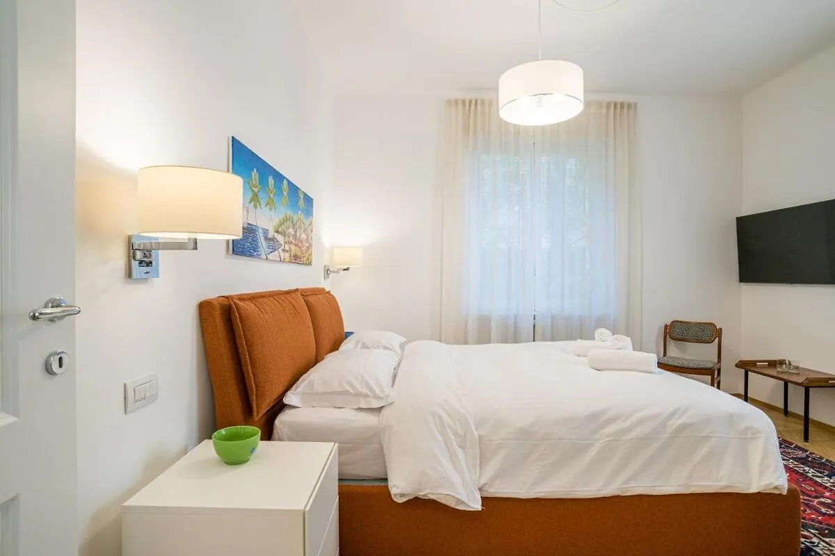 Central Cernobbio - Modern Apartment 0*,